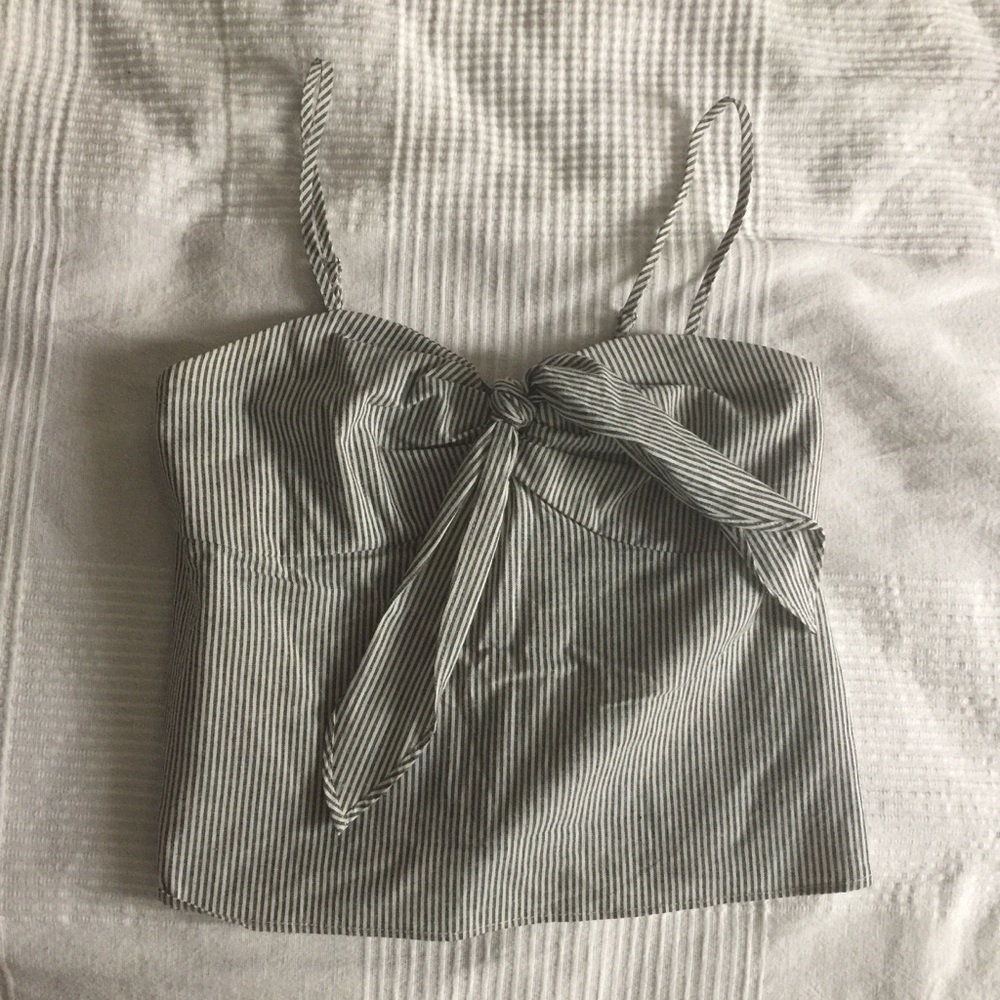 Sweetheart neckline center tie top